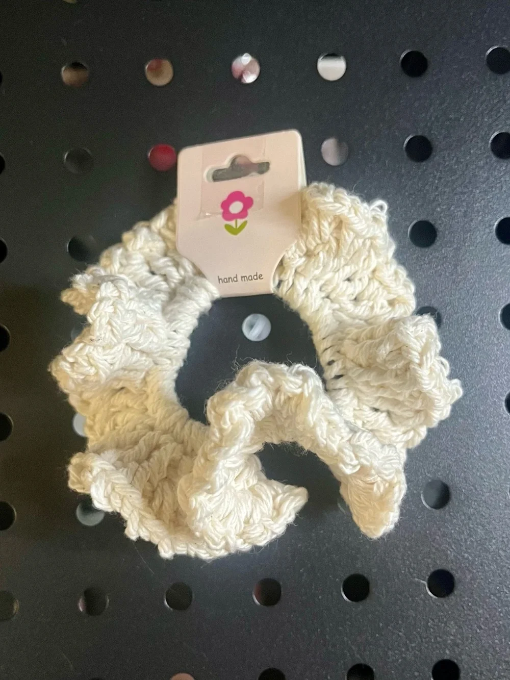 Handmade Crochet Scrunchie Set of 2 Cream Hair Ties NIP
